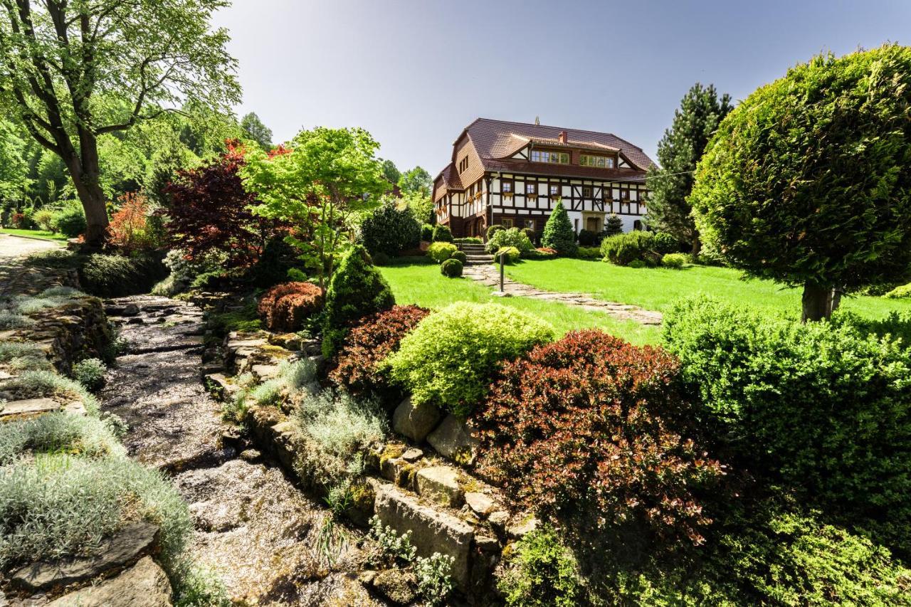 Szwajcarski Dworek Apartment Piechowice (Karkonosze)