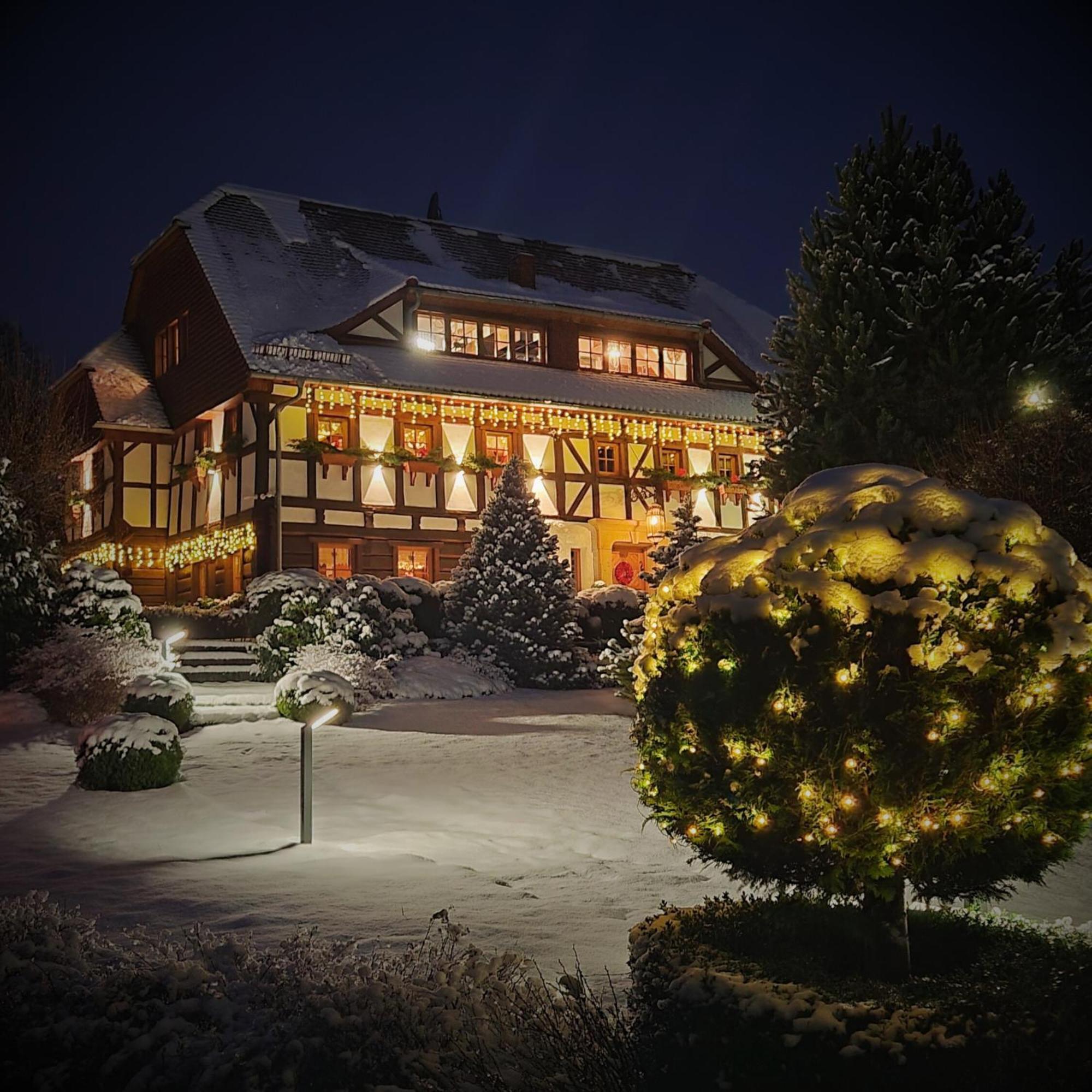 Szwajcarski Dworek Piechowice (Karkonosze)